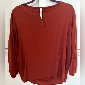 Lululemon Back in Action long sleeve size 8